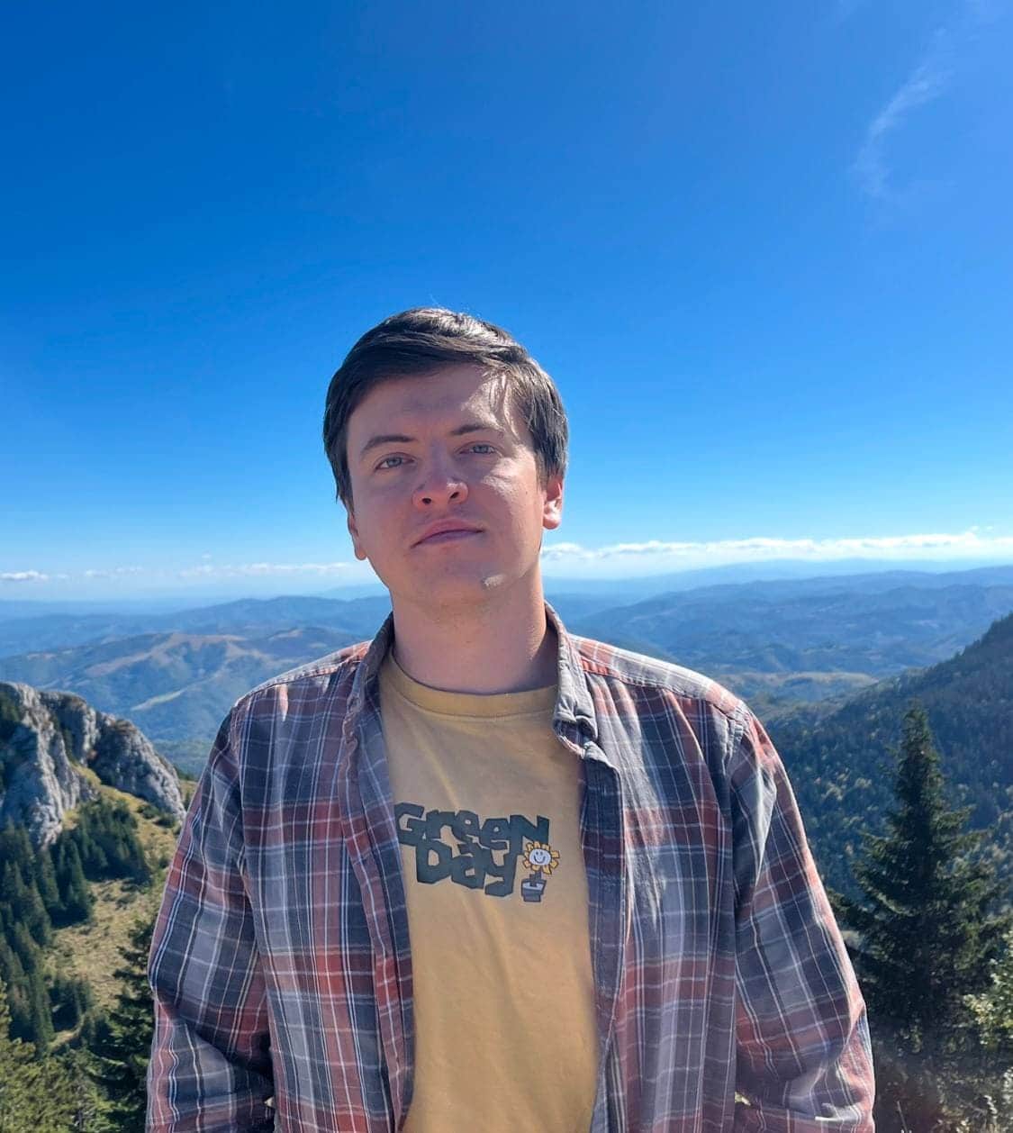 Даниил Бурдин